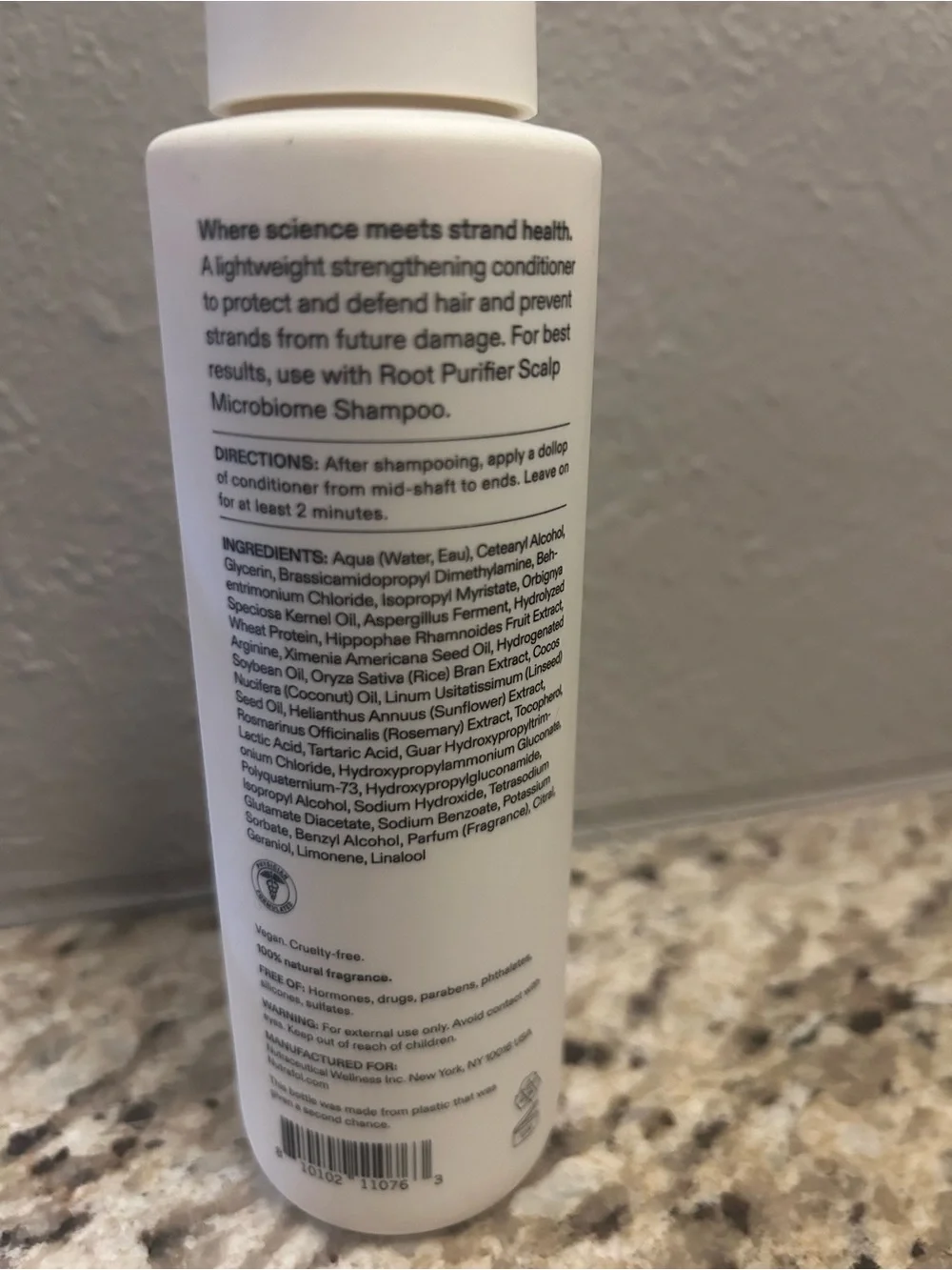 Nutrafol Strand Defender Lightweight Protective Conditioner